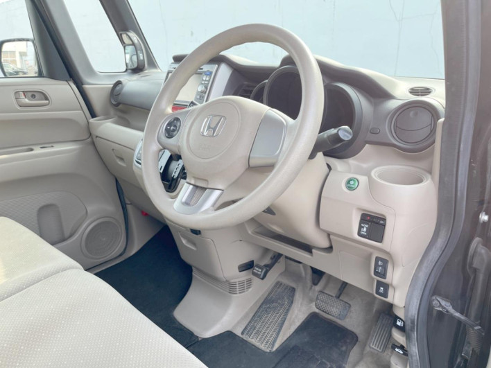2012 Honda N-BOX DBA-JF2 (UW-69f80d45bebea)[23]