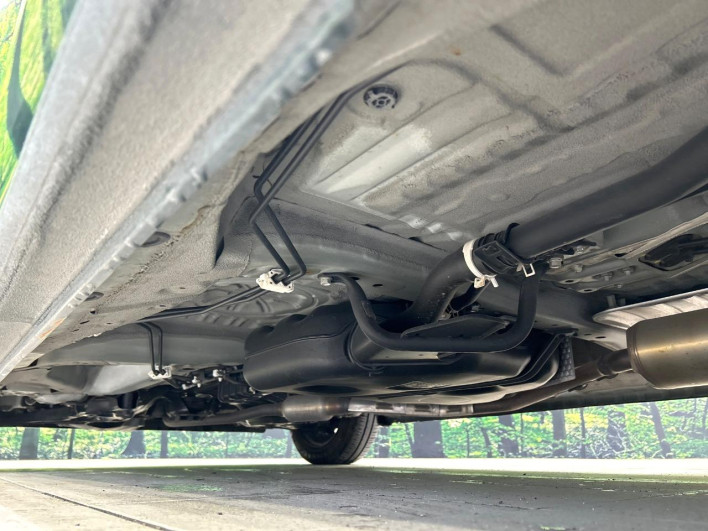 2017 Honda N-BOX DBA-JF3 (UW-69f80d4788aa9)[17]