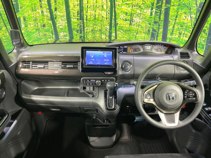 2018 Honda N-BOX CUSTOM DBA-JF3 (UW-69f80d4796bc4)[18]