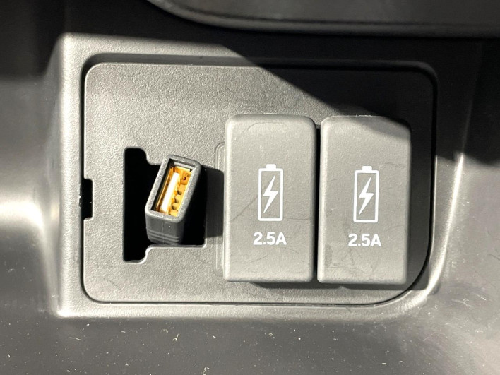 2018 Honda N-BOX CUSTOM DBA-JF3 (UW-69f80d4796bc4)[23]