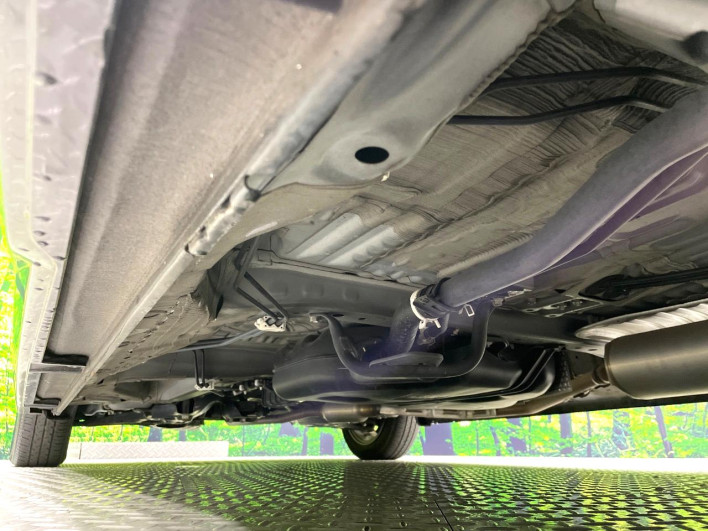 2018 Honda N-BOX CUSTOM DBA-JF3 (UW-69f80d4796bc4)[12]