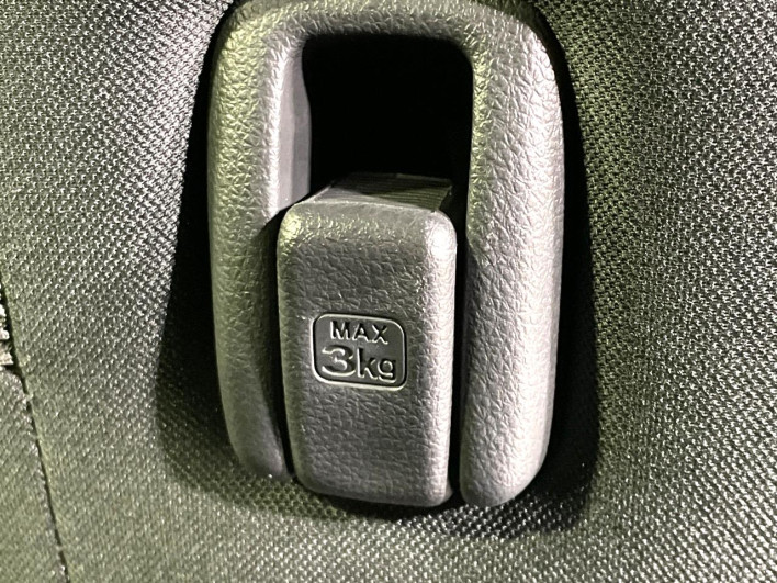 2018 Honda N-BOX CUSTOM DBA-JF3 (UW-69f80d4796bc4)[17]