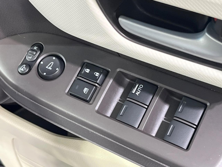 2020 Honda N-BOX 6BA-JF3 (UW-69f80d4942f88)[6]