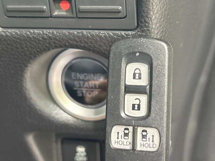 2018 Honda N-BOX CUSTOM DBA-JF3 (UW-69f80d4a0d0f4)[20]