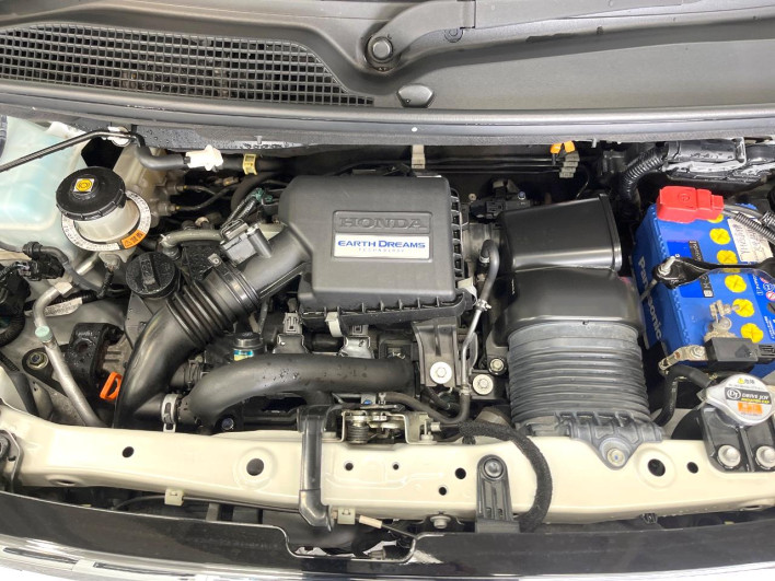 2019 Honda N-BOX CUSTOM DBA-JF3 (UW-69f80d4a86302)[4]