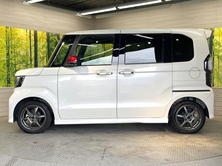 2019 Honda N-BOX CUSTOM DBA-JF3 (UW-69f80d4a86302)[8]