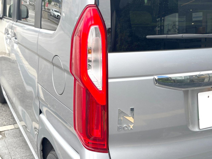 2021 Honda N-BOX 6BA-JF3 (UW-69f80d4bd657b)[12]