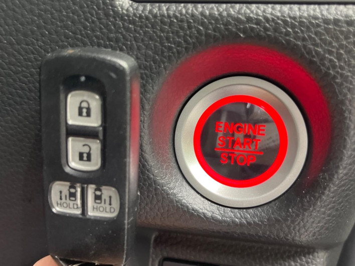 2023 Honda N-BOX CUSTOM 6BA-JF3 (UW-69f80d4e1621f)[28]