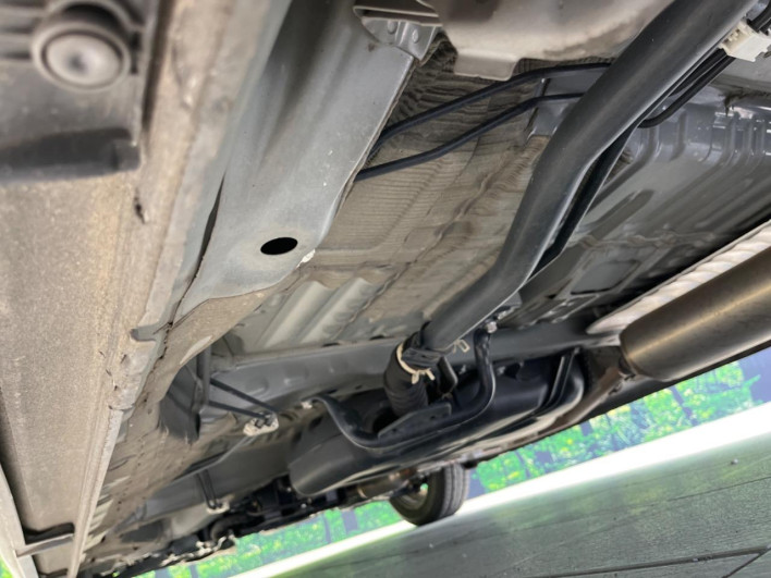 2023 Honda N-BOX CUSTOM 6BA-JF3 (UW-69f80d4f6790a)[15]