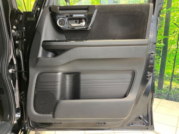 2023 Honda N-BOX CUSTOM 6BA-JF3 (UW-69f80d4f6790a)[28]