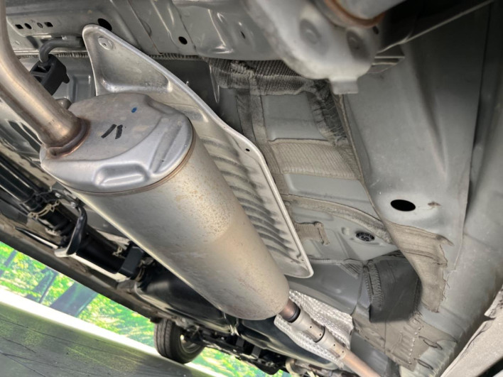 2023 Honda N-BOX CUSTOM 6BA-JF3 (UW-69f80d4f6790a)[18]