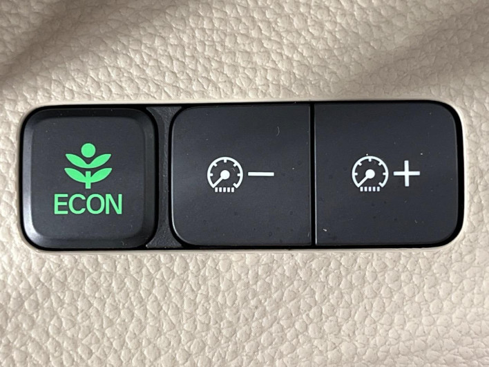 2019 Honda N-BOX DBA-JF4 (UW-69f80d50659df)[28]