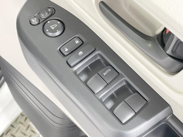 2024 Honda N-BOX 6BA-JF6 (UW-69f80d58699b5)[24]