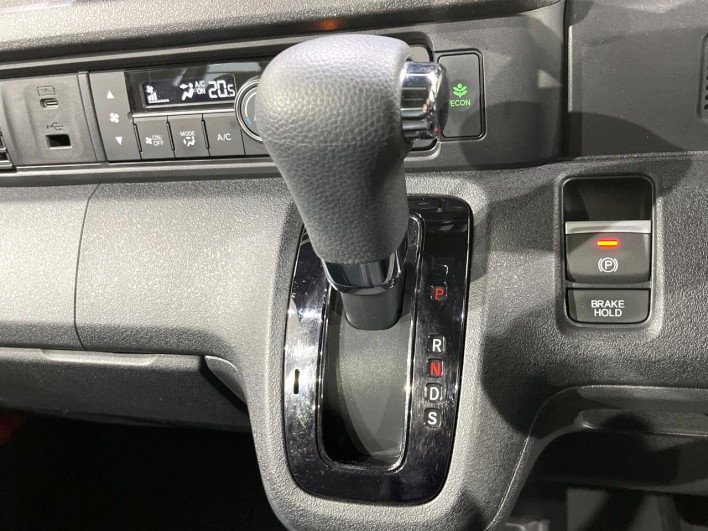 2024 Honda N-BOX CUSTOM 6BA-JF6 (UW-69f80d591caef)[29]