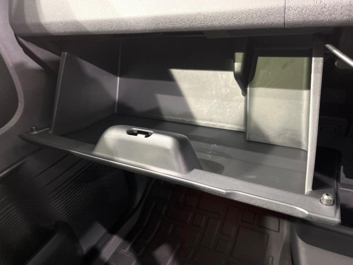 2024 Honda N-BOX CUSTOM 6BA-JF6 (UW-69f80d591caef)[22]