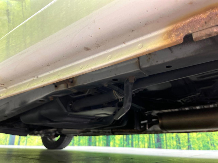 2013 Honda N-ONE DBA-JG1 (UW-69f80d5a3b2f2)[24]