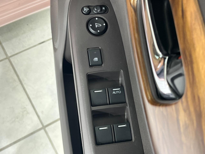 2019 Honda N-ONE DBA-JG2 (UW-69f80d5bacb1d)[27]