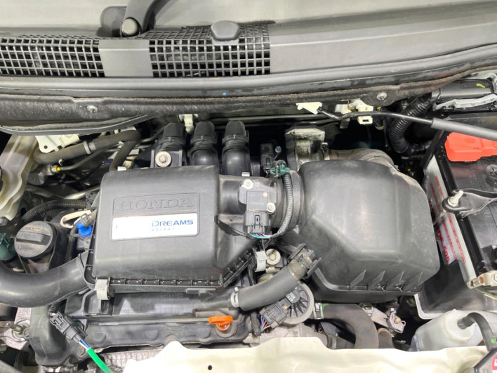 2014 Honda N-WGN Custom DBA-JH1 (UW-69f80d5e1b80b)[4]