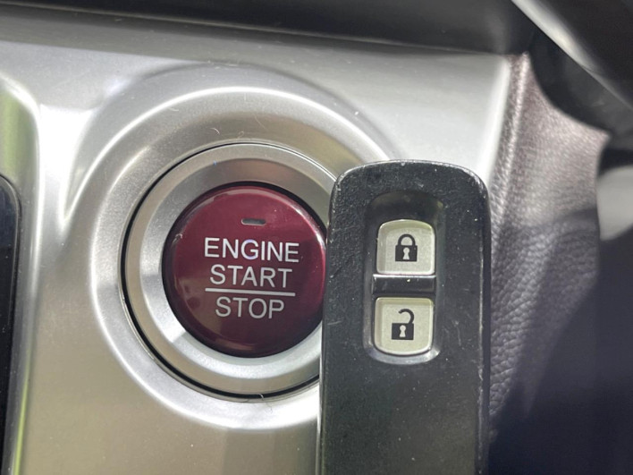 2014 Honda N-WGN Custom DBA-JH1 (UW-69f80d5e1b80b)[21]