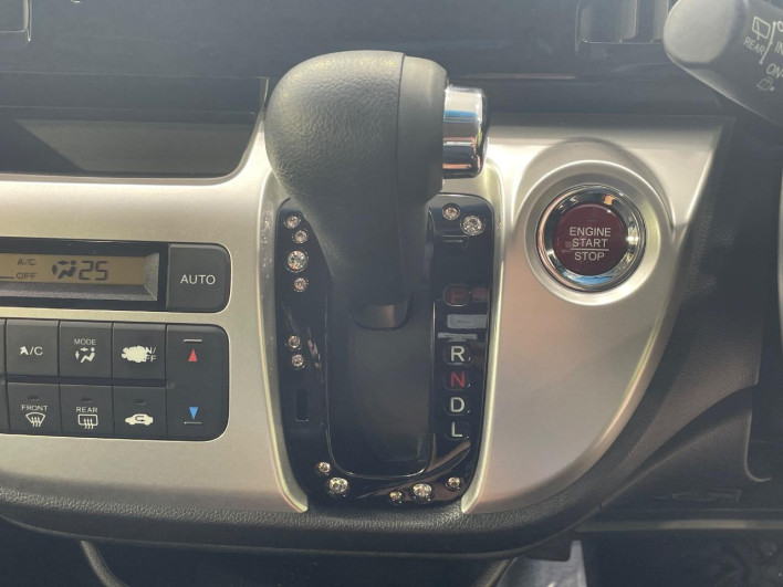 2016 Honda N-WGN DBA-JH1 (UW-69f80d5f8c0f3)[14]