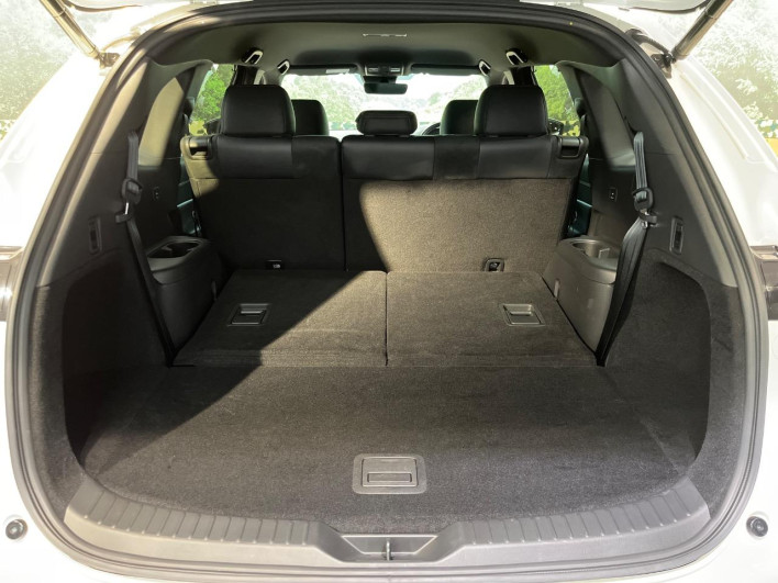 2022 Mazda CX-8 3da-kg2p (UW-69f80d6b98c06)[26]