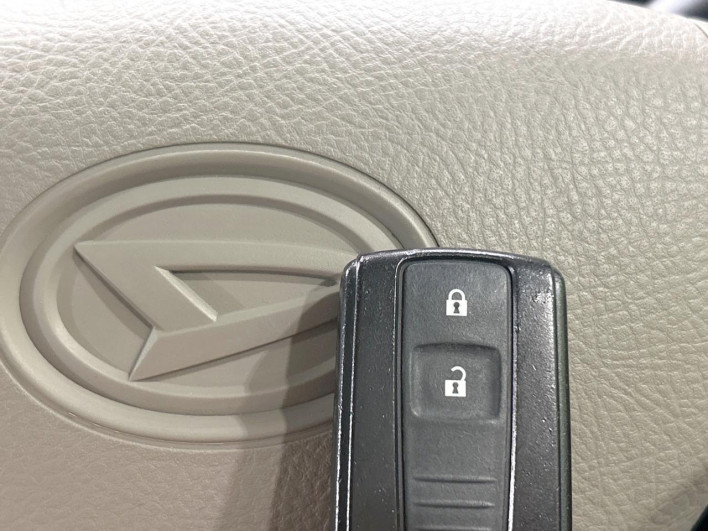 2008 Daihatsu Tanto DBA-L375S (UW-69f80d6f69307)[18]