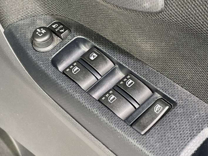 2019 Daihatsu Move DBA-LA150S (UW-69f80d740e269)[26]