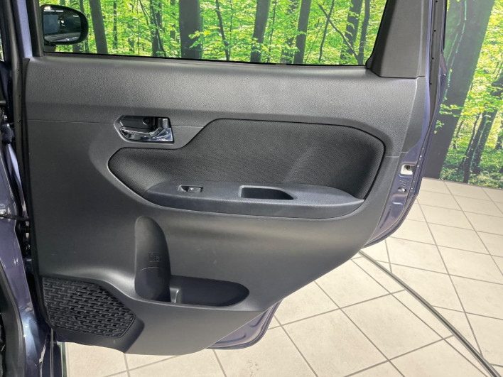 2018 Daihatsu Move DBA-LA160S (UW-69f80d7430d9a)[27]