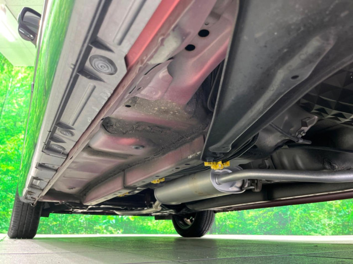 2018 Daihatsu Cast DBA-LA250S (UW-69f80d764aa4f)[12]