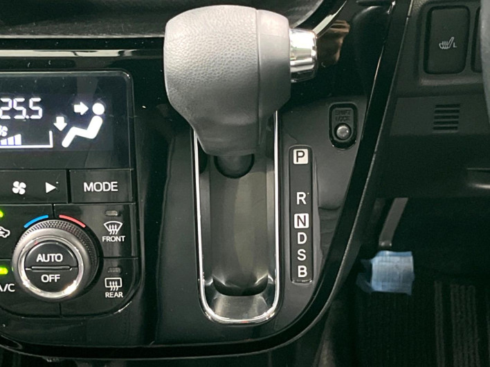 2018 Daihatsu Cast DBA-LA250S (UW-69f80d764aa4f)[20]