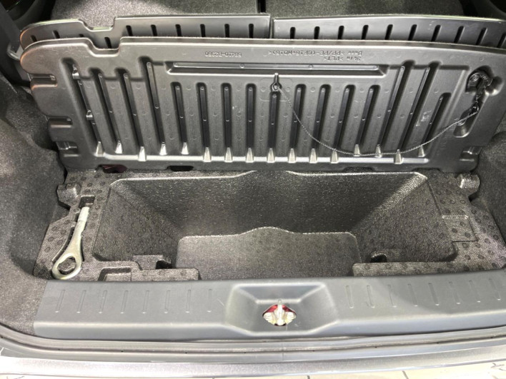 2018 Daihatsu Cast DBA-LA250S (UW-69f80d764aa4f)[13]