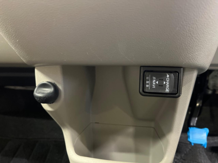 2019 Daihatsu Cast DBA-LA250S (UW-69f80d766e731)[7]