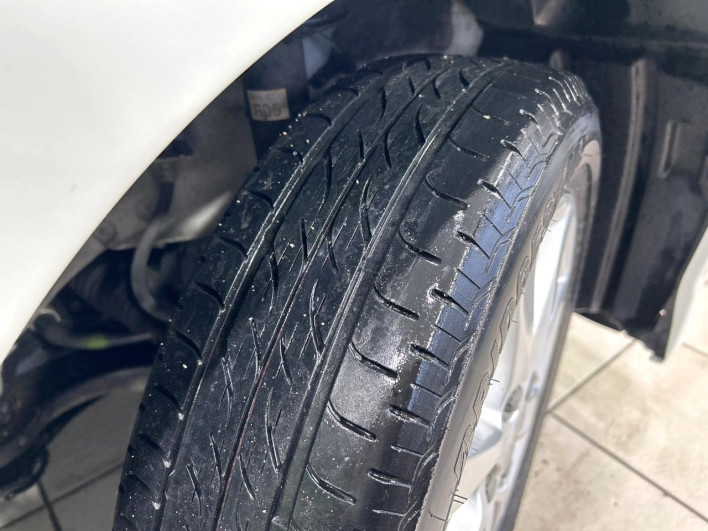 2014 Daihatsu Tanto DBA-LA600S (UW-69f80d7b8d868)[21]