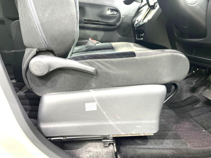 2014 Daihatsu Tanto DBA-LA610S (UW-69f80d7df0980)[12]