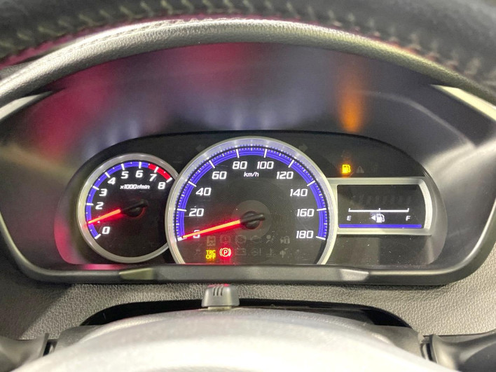2017 Toyota Roomy DBA-M900A (UW-69f80d894675d)[26]
