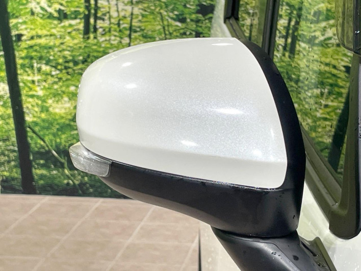 2017 Toyota Roomy DBA-M900A (UW-69f80d894675d)[10]