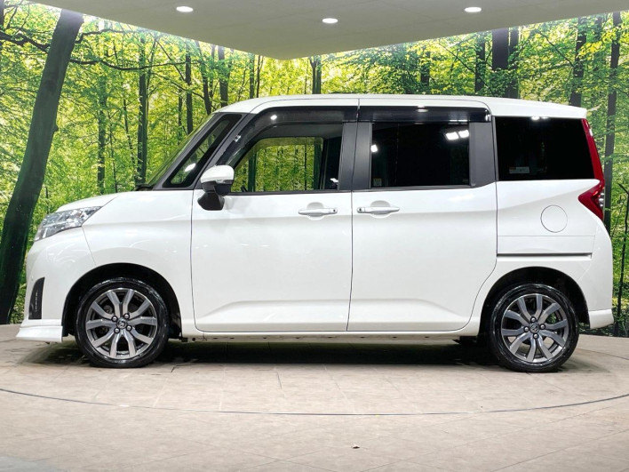 2017 Toyota Roomy DBA-M900A (UW-69f80d894675d)[28]