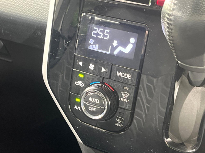 2017 Toyota Roomy DBA-M900A (UW-69f80d8975670)[22]