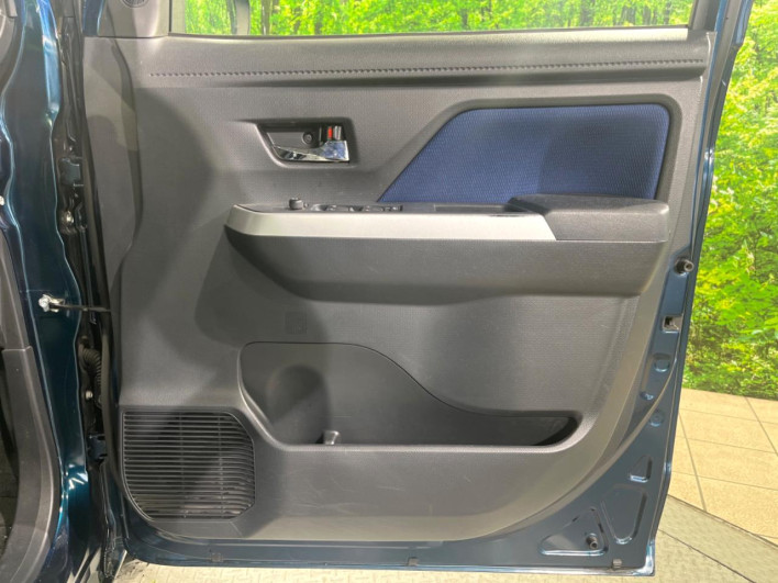 2017 Toyota Roomy DBA-M900A (UW-69f80d8975670)[29]
