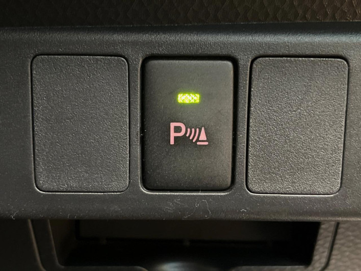 2021 Toyota Roomy 5BA-M910A (UW-69f80d90cadd3)[29]