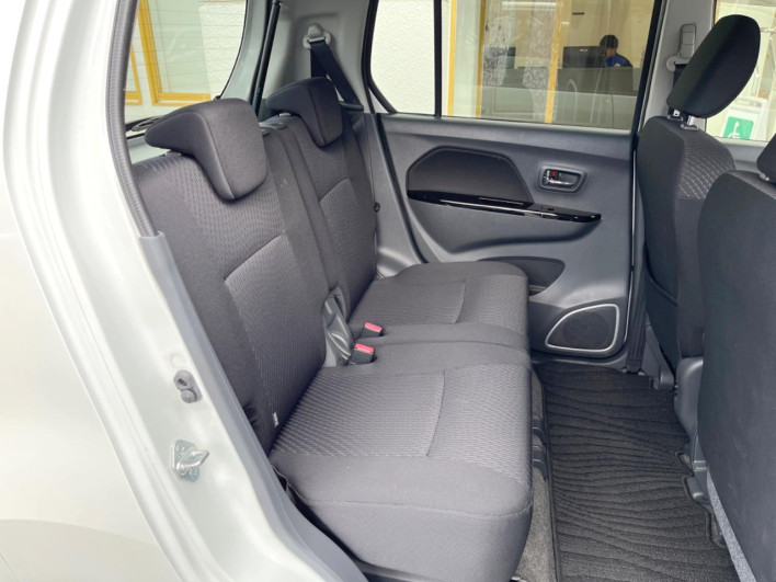 2013 Suzuki Wagon R Stingray DBA-MH34S (UW-69f80d999a0d3)[11]