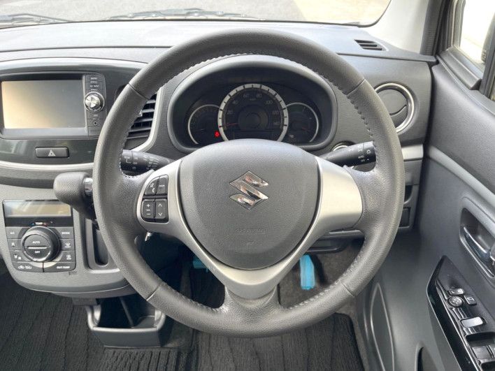 2013 Suzuki Wagon R Stingray DBA-MH34S (UW-69f80d999a0d3)[21]