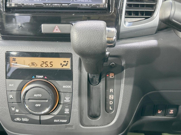 2016 Suzuki Spacia Custom DAA-MK42S (UW-69f80da05d43f)[28]