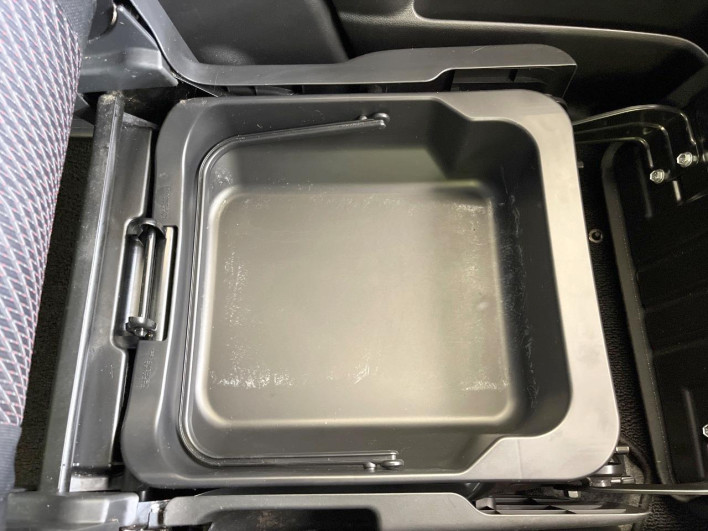 2017 Suzuki Spacia Custom Z DAA-MK42S (UW-69f80da06d0ea)[25]