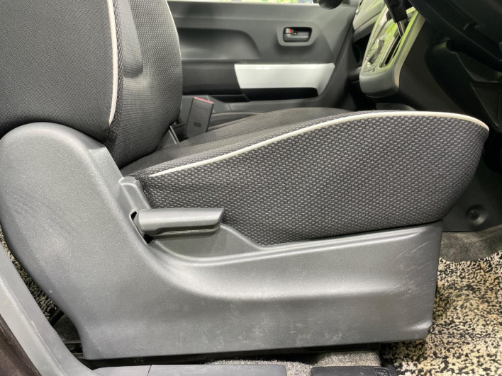 2015 Suzuki Hustler DBA-MR31S (UW-69f80daa6bd50)[8]