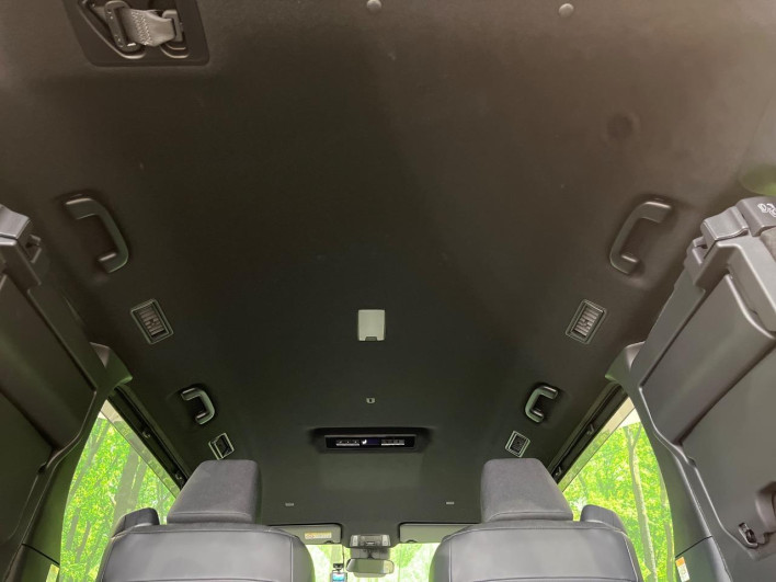 2022 Toyota Voxy 6BA-MZRA95W (UW-69f80dd388756)[20]
