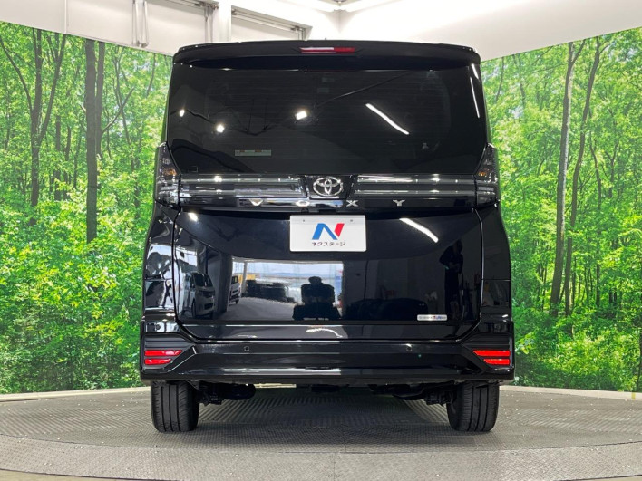 2022 Toyota Voxy 6BA-MZRA95W (UW-69f80dd388756)[16]
