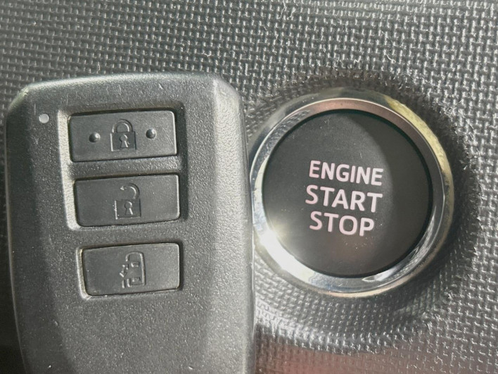 2013 Toyota Spade DBA-NCP141 (UW-69f80dd5dc768)[18]
