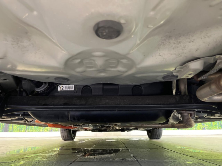 2021 Toyota Aqua 6AA-NHP10 (UW-69f80dda34d98)[28]