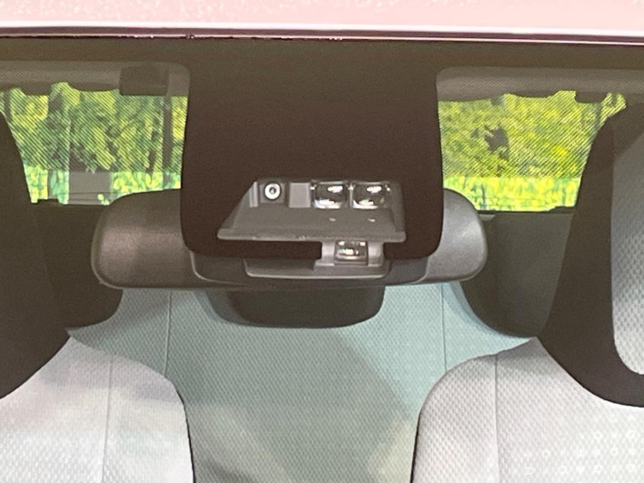 2021 Toyota Aqua 6AA-NHP10 (UW-69f80dda34d98)[11]